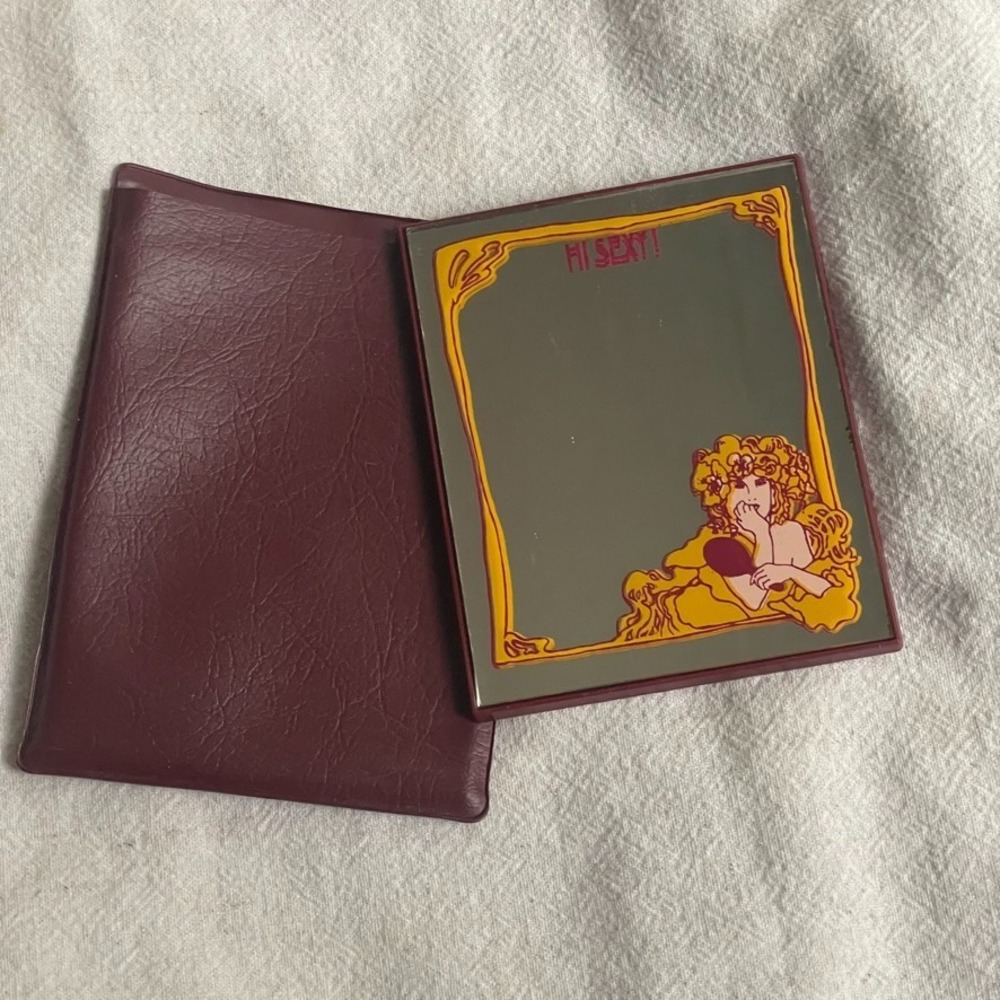 Vintage 1978 Freelance Hi Sexy Pocket Mirror With Case Retro 70s